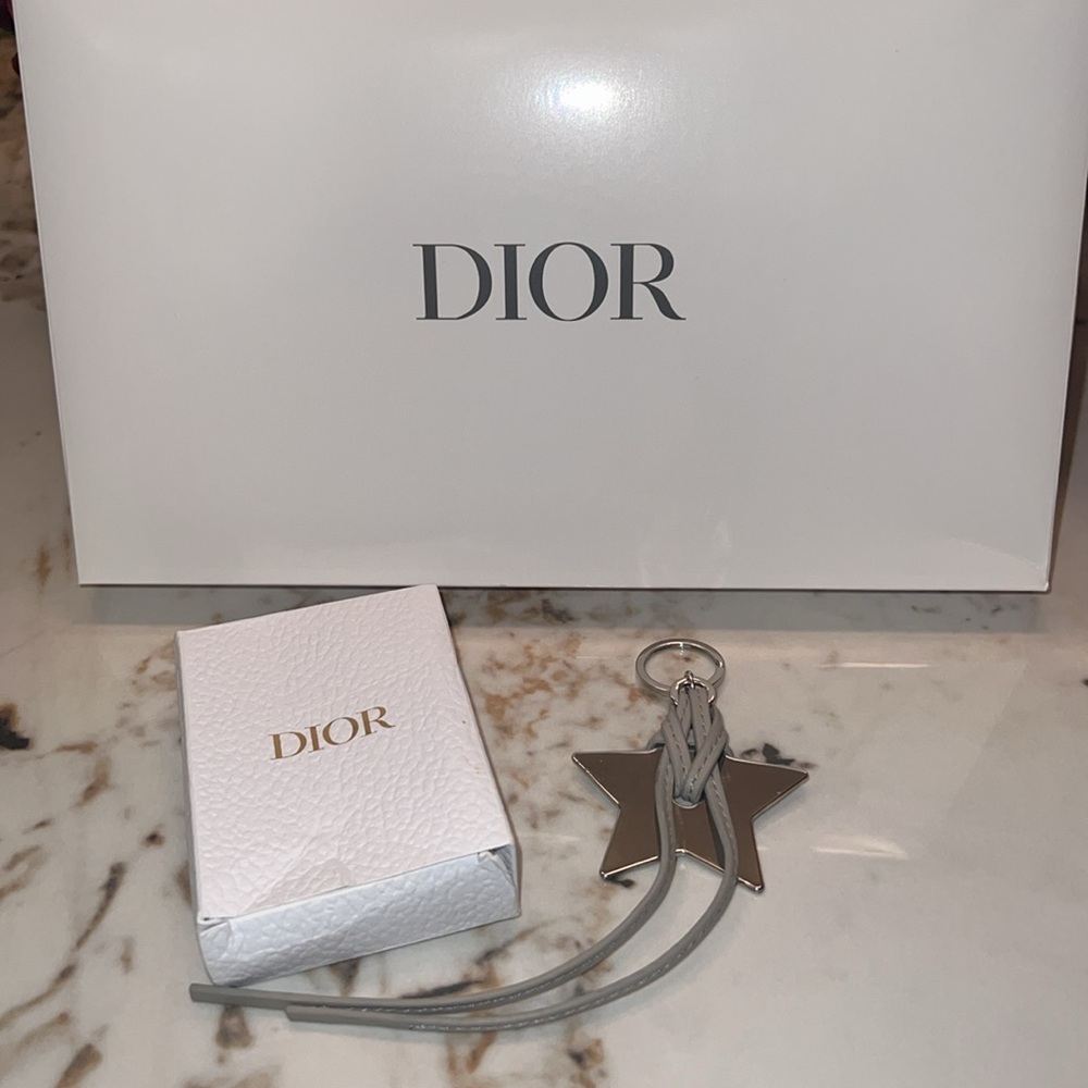 NIB DIOR Parfums Silver Star and Leather Bag Charm/ Key holder